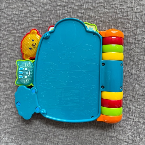 VTech Rhyme & Discover Book - Picture 2 of 2